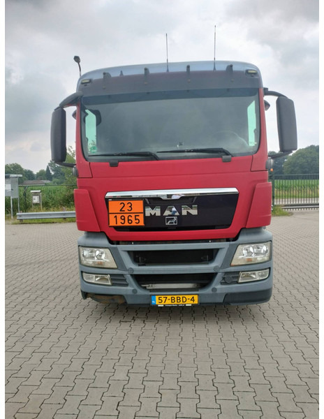 MAN TGS 26.400 6x2-4 LL 26900 Liter Gas tank truck ID 2.168 Rootselaar, flowmeter, pump - شاحنة صهريج: صورة 2 MAN TGS 26.400 6x2-4 LL 26900 Liter Gas tank truck ID 2.168 Rootselaar, flowmeter, pump - شاحنة صهريج: صورة 2