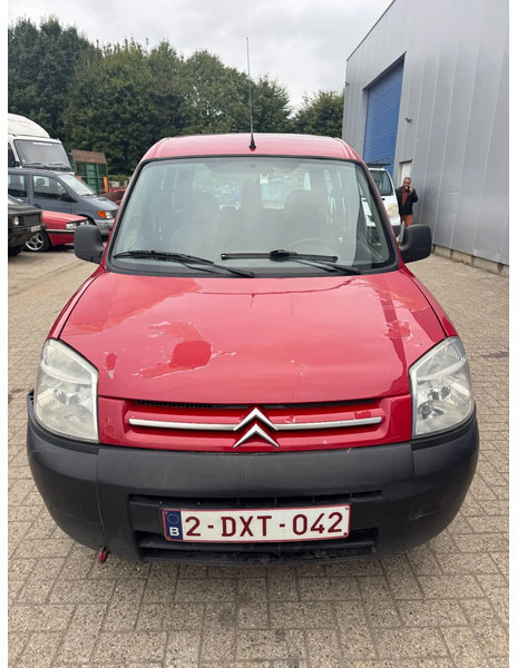 Citroën Berlingo **PETROL-ESSENCE-BENZINE** - سيارة: صورة 2 Citroën Berlingo **PETROL-ESSENCE-BENZINE** - سيارة: صورة 2