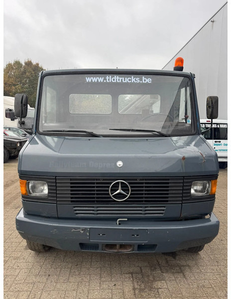 Mercedes-Benz 709D **709D-TIPPER+CRANE-BELGIAN TRUCK** - شاحنة قلاب, شاحنة كرين: صورة 2 Mercedes-Benz 709D **709D-TIPPER+CRANE-BELGIAN TRUCK** - شاحنة قلاب, شاحنة كرين: صورة 2