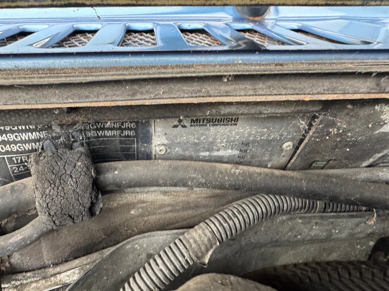 سيارة Mitsubishi Pajero **LONG CHASSIS-7SEATS-DIESEL**: صورة 18 سيارة Mitsubishi Pajero **LONG CHASSIS-7SEATS-DIESEL**: صورة 18