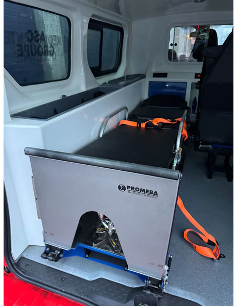 سيارة إسعاف Opel Vivaro **AMBULANCE-RETTUNGSWAGEN**: صورة 10 سيارة إسعاف Opel Vivaro **AMBULANCE-RETTUNGSWAGEN**: صورة 10