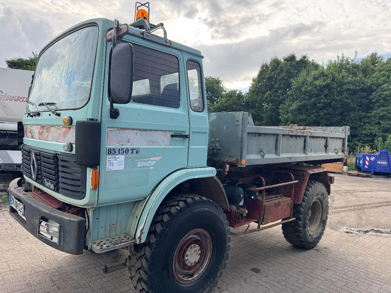 Renault Midliner **85-150 4X4-DUMPTRUCK-BENNE** - شاحنة قلاب: صورة 5 Renault Midliner **85-150 4X4-DUMPTRUCK-BENNE** - شاحنة قلاب: صورة 5