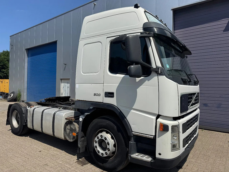 Volvo FM 300 **EURO 3-BELGIAN TRUCK-I SHIFT-PTO** - رأس تريلا: صورة 3 Volvo FM 300 **EURO 3-BELGIAN TRUCK-I SHIFT-PTO** - رأس تريلا: صورة 3