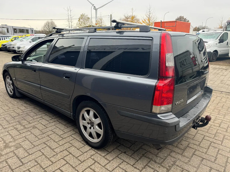 سيارة Volvo V70 V70: صورة 6