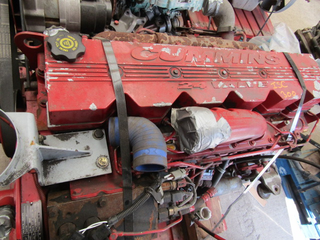 CUMMINS ISC 300 8.2 ENGINE ONLY 20,000KM (EX FIRE SERVICE) - محرك - شاحنة: صورة 3 CUMMINS ISC 300 8.2 ENGINE ONLY 20,000KM (EX FIRE SERVICE) - محرك - شاحنة: صورة 3