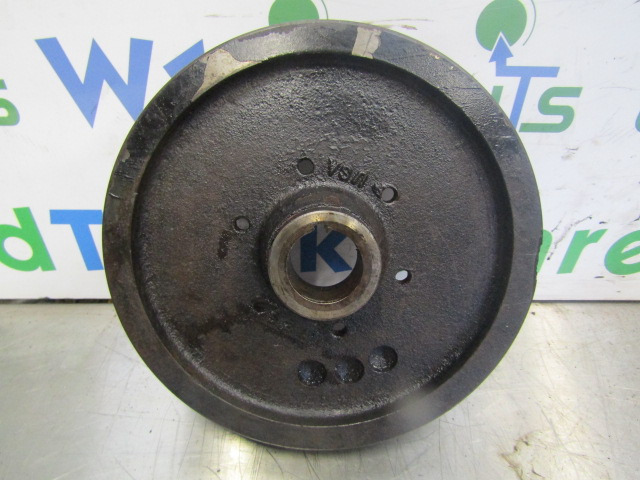 CUMMINS M11 FAN PULLY P/NO 3895449R - المحرك و قطع الغيار - شاحنة: صورة 3 CUMMINS M11 FAN PULLY P/NO 3895449R - المحرك و قطع الغيار - شاحنة: صورة 3