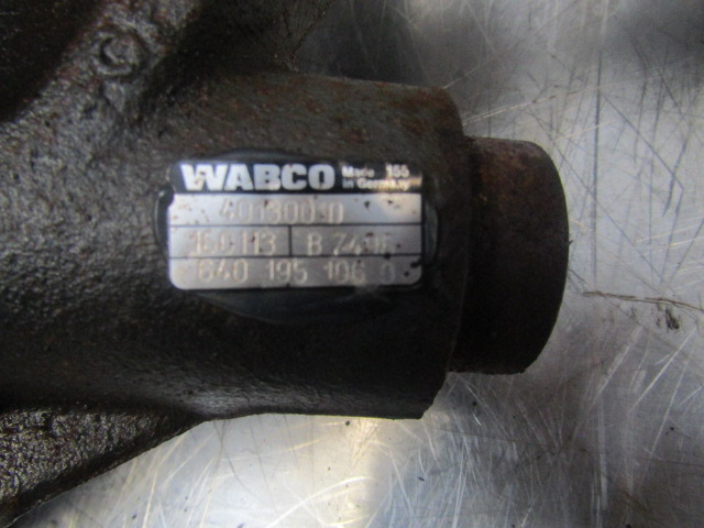 DAF LF 14TON REAR O/S BRAKE CALIPER - أجزاء الفرامل - شاحنة: صورة 2 DAF LF 14TON REAR O/S BRAKE CALIPER - أجزاء الفرامل - شاحنة: صورة 2