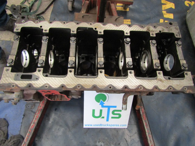 DAF LF 55 EURO 6 PX7-164 ENGINE BLOCK P/NO 499044304 /81-04-070 - المحرك و قطع الغيار - شاحنة: صورة 2 DAF LF 55 EURO 6 PX7-164 ENGINE BLOCK P/NO 499044304 /81-04-070 - المحرك و قطع الغيار - شاحنة: صورة 2