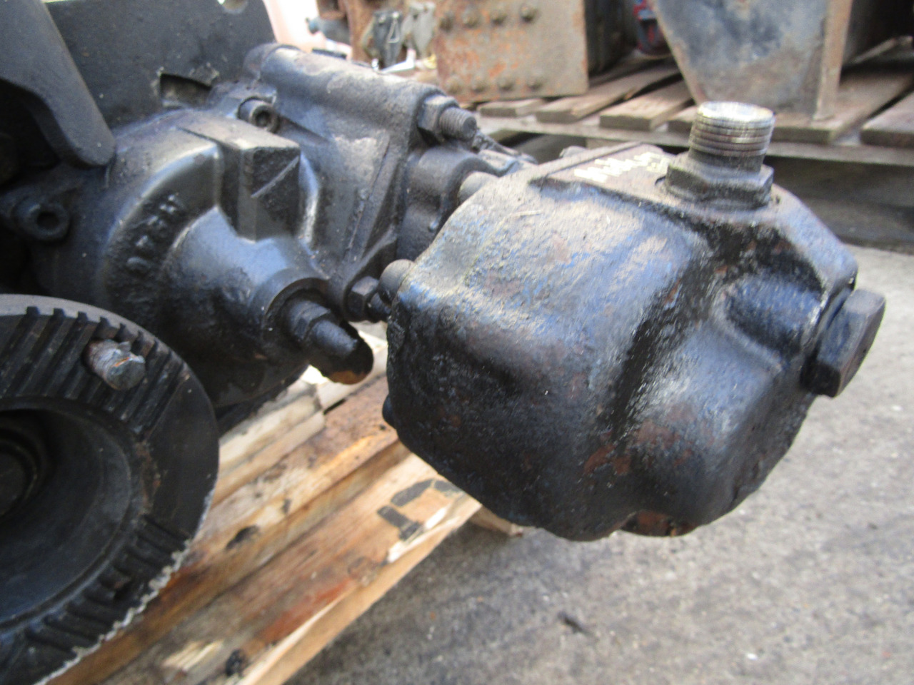 EATON 6 SPEED PTO (5206B GEARBOX) - أجهزة هيدروليكية - شاحنة: صورة 3 EATON 6 SPEED PTO (5206B GEARBOX) - أجهزة هيدروليكية - شاحنة: صورة 3