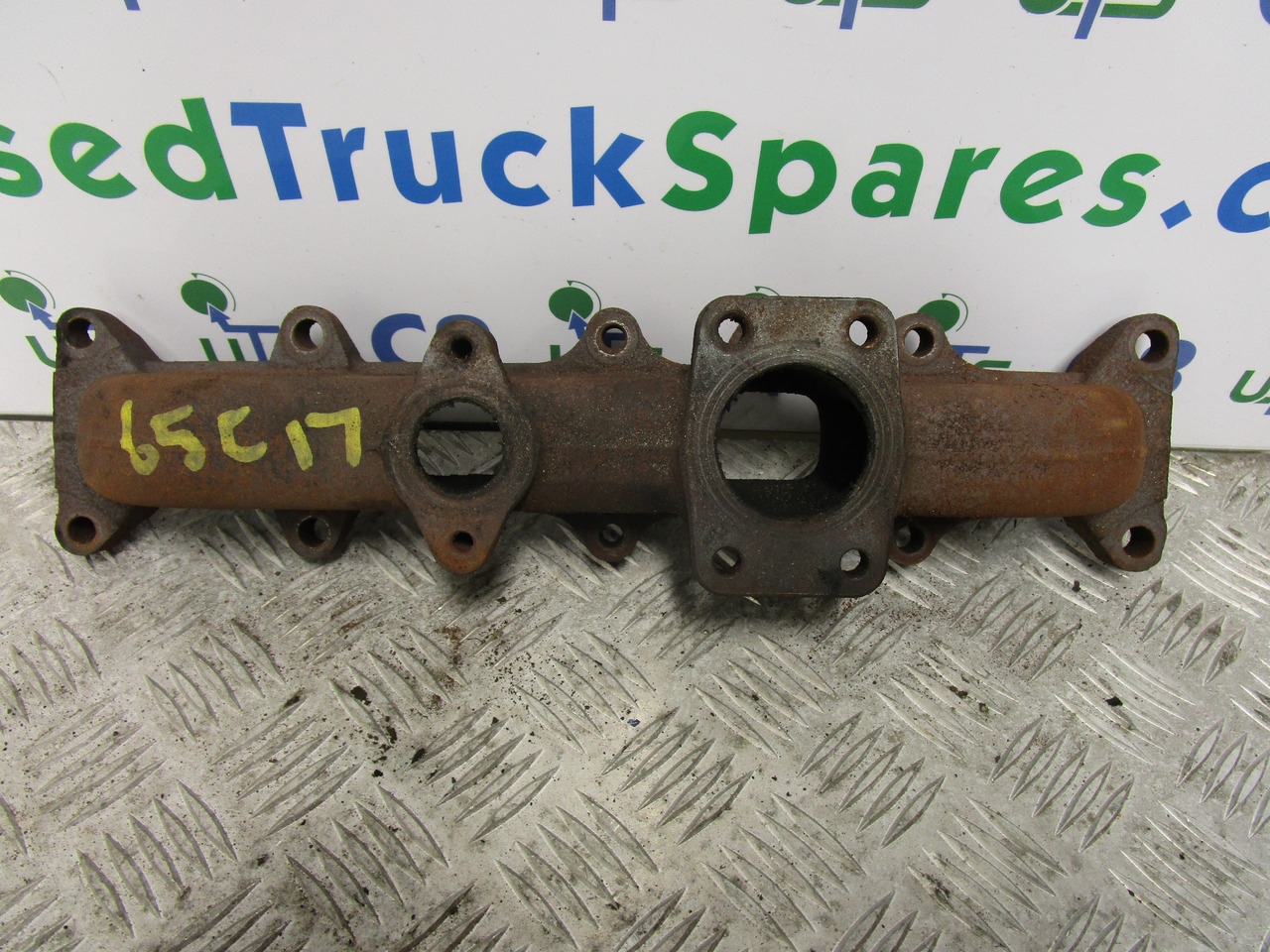 IVECO DAILY 3.0 EXHAUST MANIFOLD P/NO 50433559 - علبة العادم/ نظام العادم - شاحنة: صورة 1 IVECO DAILY 3.0 EXHAUST MANIFOLD P/NO 50433559 - علبة العادم/ نظام العادم - شاحنة: صورة 1