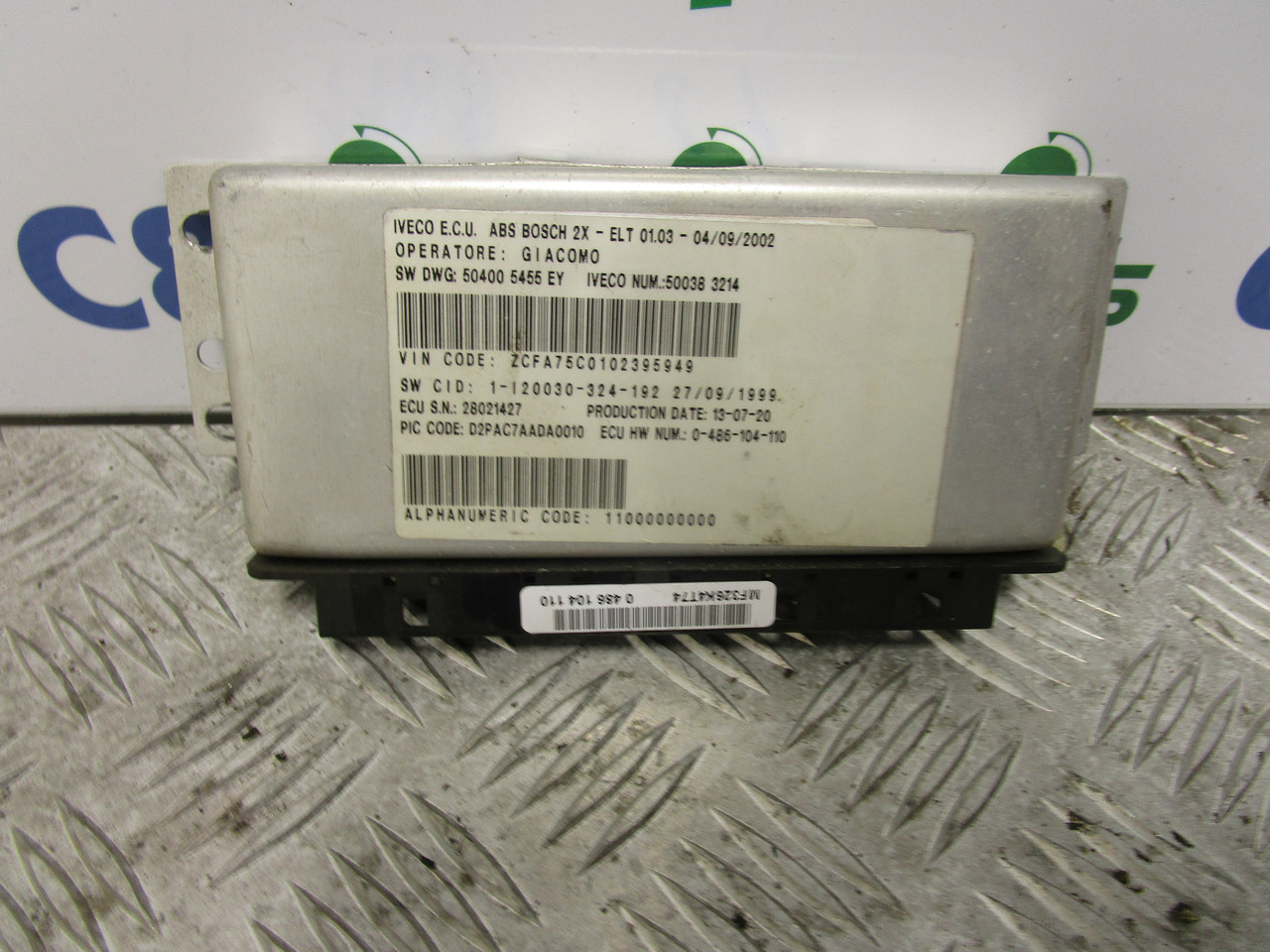 IVECO TECTOR ABS BOSCH ECU P/NO 500383214 - أجزاء الفرامل - شاحنة: صورة 1 IVECO TECTOR ABS BOSCH ECU P/NO 500383214 - أجزاء الفرامل - شاحنة: صورة 1