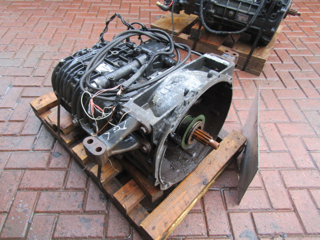 MAN TGL ZF65850 ECOLITE GEARBOX - صندوق التروس - شاحنة: صورة 2 MAN TGL ZF65850 ECOLITE GEARBOX - صندوق التروس - شاحنة: صورة 2
