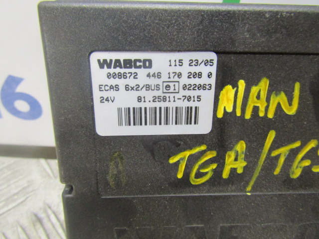 MAN TGM/TGS 6X2 ECAS CONTROL UNIT 81.25811.7015 - وحدة إي سي يو - شاحنة: صورة 2 MAN TGM/TGS 6X2 ECAS CONTROL UNIT 81.25811.7015 - وحدة إي سي يو - شاحنة: صورة 2