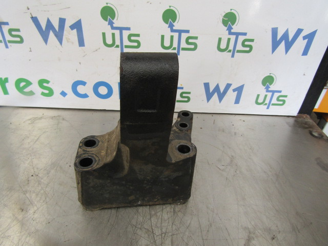 MAN TGS / TGX REAR ENGINE MOUNTING (LEFT) P/NO 51.41501-3088 - المحرك و قطع الغيار - شاحنة: صورة 1 MAN TGS / TGX REAR ENGINE MOUNTING (LEFT) P/NO 51.41501-3088 - المحرك و قطع الغيار - شاحنة: صورة 1
