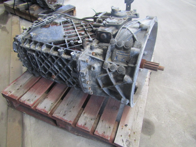 MAN TGS ZF 16S 2220TD MANUAL GEARBOX - المحرك و قطع الغيار - شاحنة: صورة 2 MAN TGS ZF 16S 2220TD MANUAL GEARBOX - المحرك و قطع الغيار - شاحنة: صورة 2