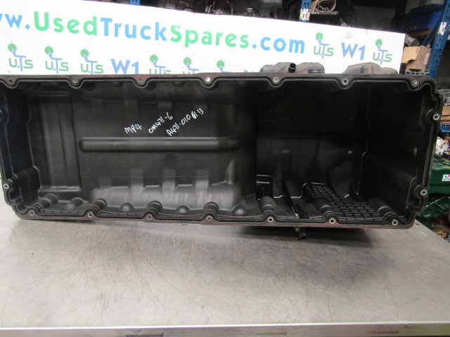 MERCEDES ACTROS MP4 OM471-6 ENGINE OIL SUMP P/NO A4710106113 - المحرك و قطع الغيار - شاحنة: صورة 2 MERCEDES ACTROS MP4 OM471-6 ENGINE OIL SUMP P/NO A4710106113 - المحرك و قطع الغيار - شاحنة: صورة 2