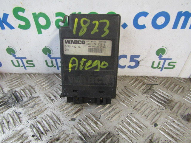 MERCEDES ATEGO 1823 ‘ECAS’ ECU P/NO 4461700230 - وحدة إي سي يو - شاحنة: صورة 1 MERCEDES ATEGO 1823 ‘ECAS’ ECU P/NO 4461700230 - وحدة إي سي يو - شاحنة: صورة 1