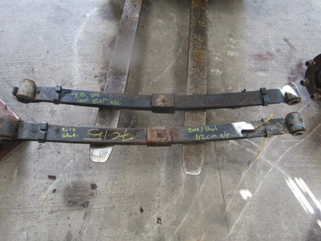 MITSUBISHI FUSO 7.5T FRONT SPRINGS (PAIR) - نظام التعليق - شاحنة: صورة 2 MITSUBISHI FUSO 7.5T FRONT SPRINGS (PAIR) - نظام التعليق - شاحنة: صورة 2