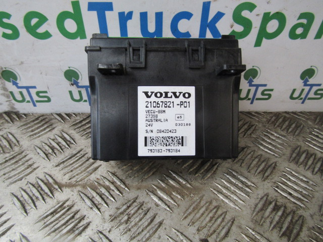VOLVO BBM ECU P/NO 21067821-P01 - وحدة إي سي يو - شاحنة: صورة 1 VOLVO BBM ECU P/NO 21067821-P01 - وحدة إي سي يو - شاحنة: صورة 1
