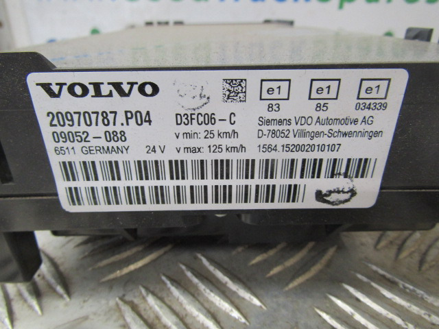 VOLVO FE CLOCK CLUSTER P/NO 20970787-P04 - الكابينة والداخلية - شاحنة: صورة 2 VOLVO FE CLOCK CLUSTER P/NO 20970787-P04 - الكابينة والداخلية - شاحنة: صورة 2