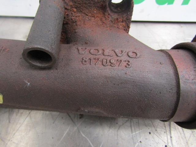 VOLVO FH D12 D EXHAUST MANIFOLD P/NO 8170972/3/1 - المحرك و قطع الغيار - شاحنة: صورة 2 VOLVO FH D12 D EXHAUST MANIFOLD P/NO 8170972/3/1 - المحرك و قطع الغيار - شاحنة: صورة 2