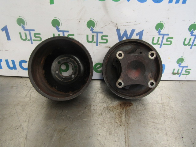 VOLVO FH D12D FAN BELT PULLYS - المحرك و قطع الغيار - شاحنة: صورة 2 VOLVO FH D12D FAN BELT PULLYS - المحرك و قطع الغيار - شاحنة: صورة 2
