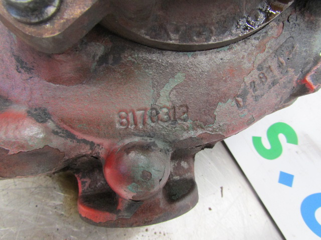 VOLVO FH D12D WATERPUMP COMPLETE P/NO 8170313 - المحرك و قطع الغيار - شاحنة: صورة 2 VOLVO FH D12D WATERPUMP COMPLETE P/NO 8170313 - المحرك و قطع الغيار - شاحنة: صورة 2