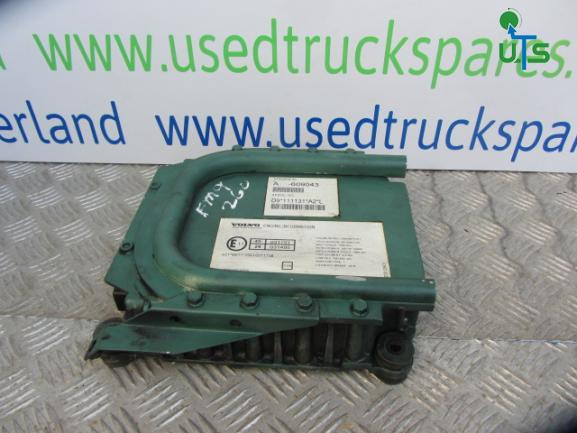 VOLVO FM9 260 ENGINE ECU - وحدة إي سي يو - شاحنة: صورة 2 VOLVO FM9 260 ENGINE ECU - وحدة إي سي يو - شاحنة: صورة 2