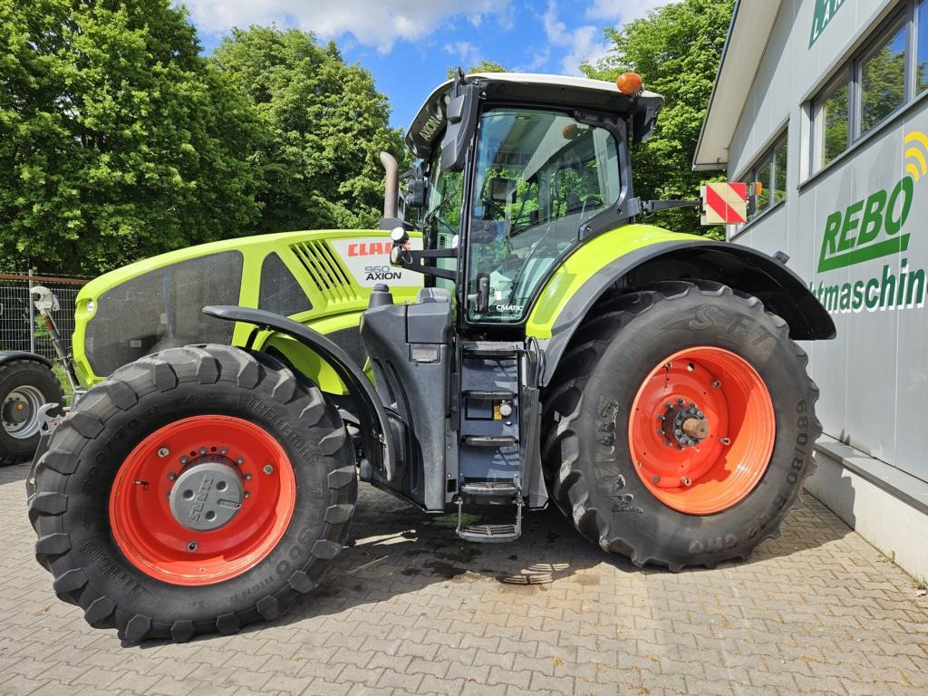 CLAAS AXION 960 - جرار: صورة 1 CLAAS AXION 960 - جرار: صورة 1
