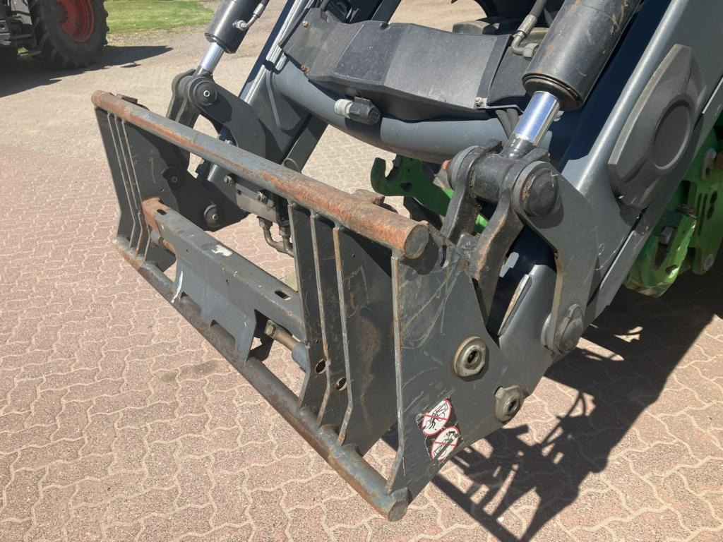 John Deere 6125R - جرار: صورة 5 John Deere 6125R - جرار: صورة 5