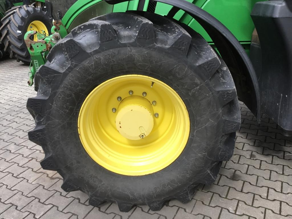 جرار John Deere 6150R: صورة 11