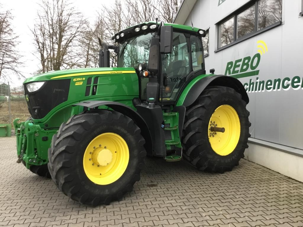 John Deere 6250R - جرار: صورة 1 John Deere 6250R - جرار: صورة 1