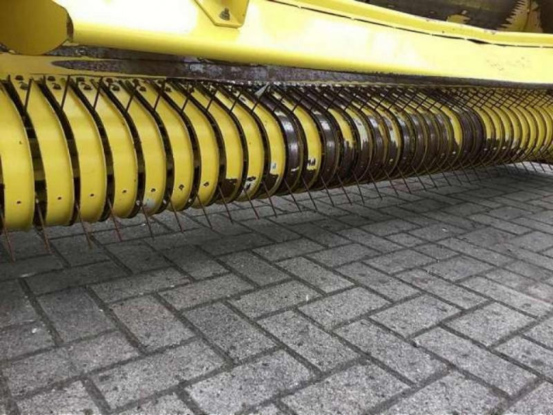 John Deere 630 B - ملحقاتحصادة الأعلاف: صورة 3 John Deere 630 B - ملحقاتحصادة الأعلاف: صورة 3