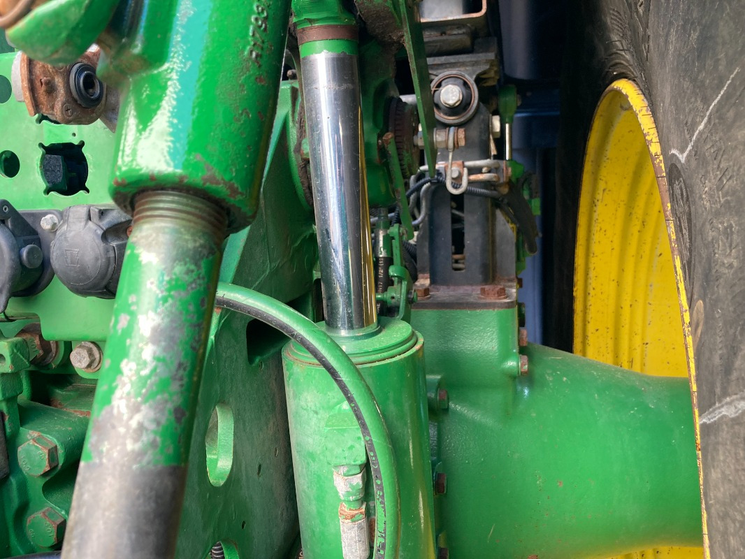 جرار John Deere 7310R: صورة 11