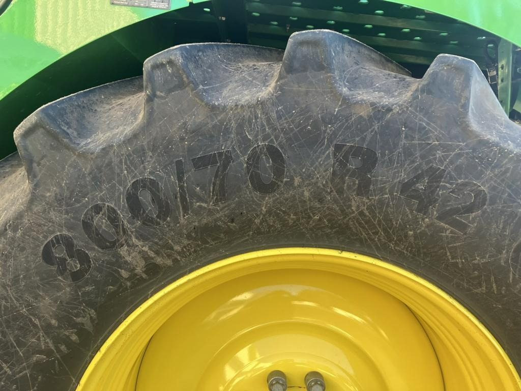 John Deere 8600 FELDHÄCKSLER - آلات الحصاد: صورة 3 John Deere 8600 FELDHÄCKSLER - آلات الحصاد: صورة 3