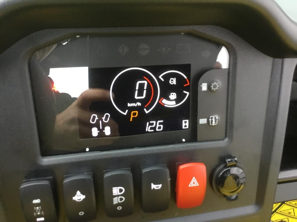 John Deere GATOR HPX 815 E - عربة جميع التضاريس/ رباعية العجلات: صورة 4 John Deere GATOR HPX 815 E - عربة جميع التضاريس/ رباعية العجلات: صورة 4