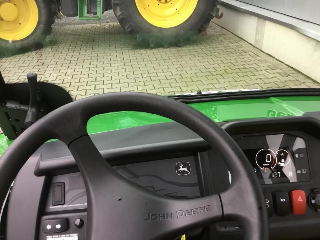 John Deere GATOR HPX 815 E - عربة جميع التضاريس/ رباعية العجلات: صورة 2 John Deere GATOR HPX 815 E - عربة جميع التضاريس/ رباعية العجلات: صورة 2