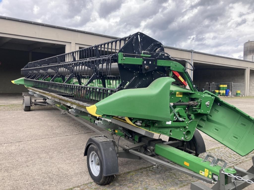 John Deere RD35F - حصادة: صورة 1 John Deere RD35F - حصادة: صورة 1