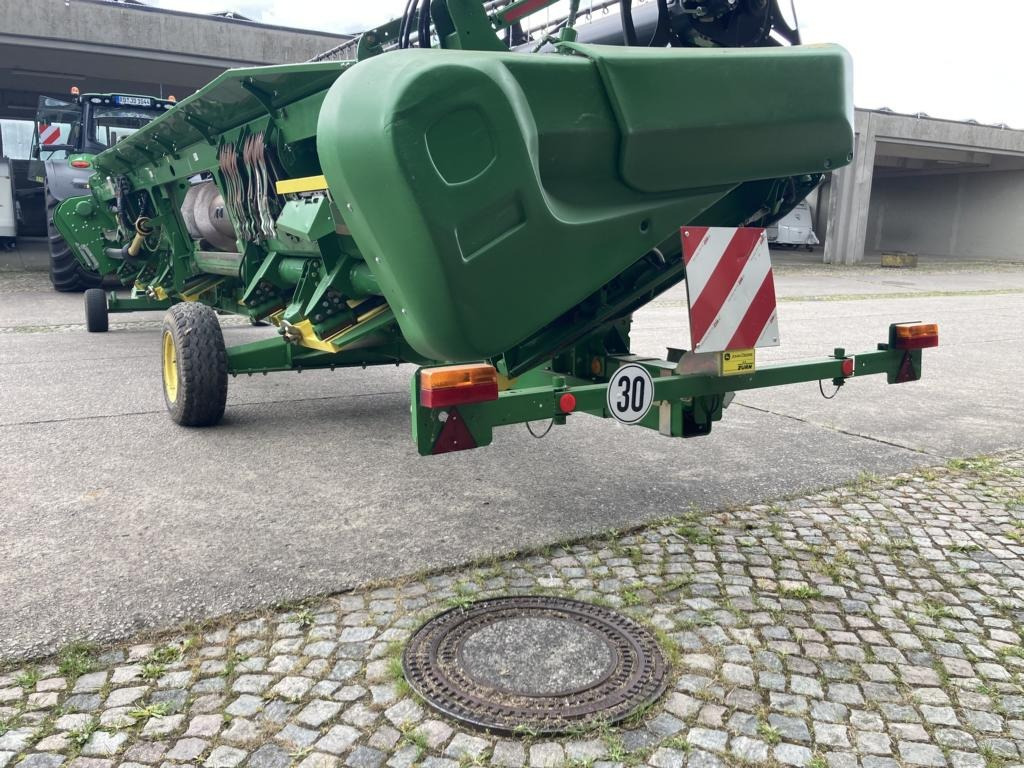 John Deere SCHNEIDWERK 630X - حصادة: صورة 4 John Deere SCHNEIDWERK 630X - حصادة: صورة 4