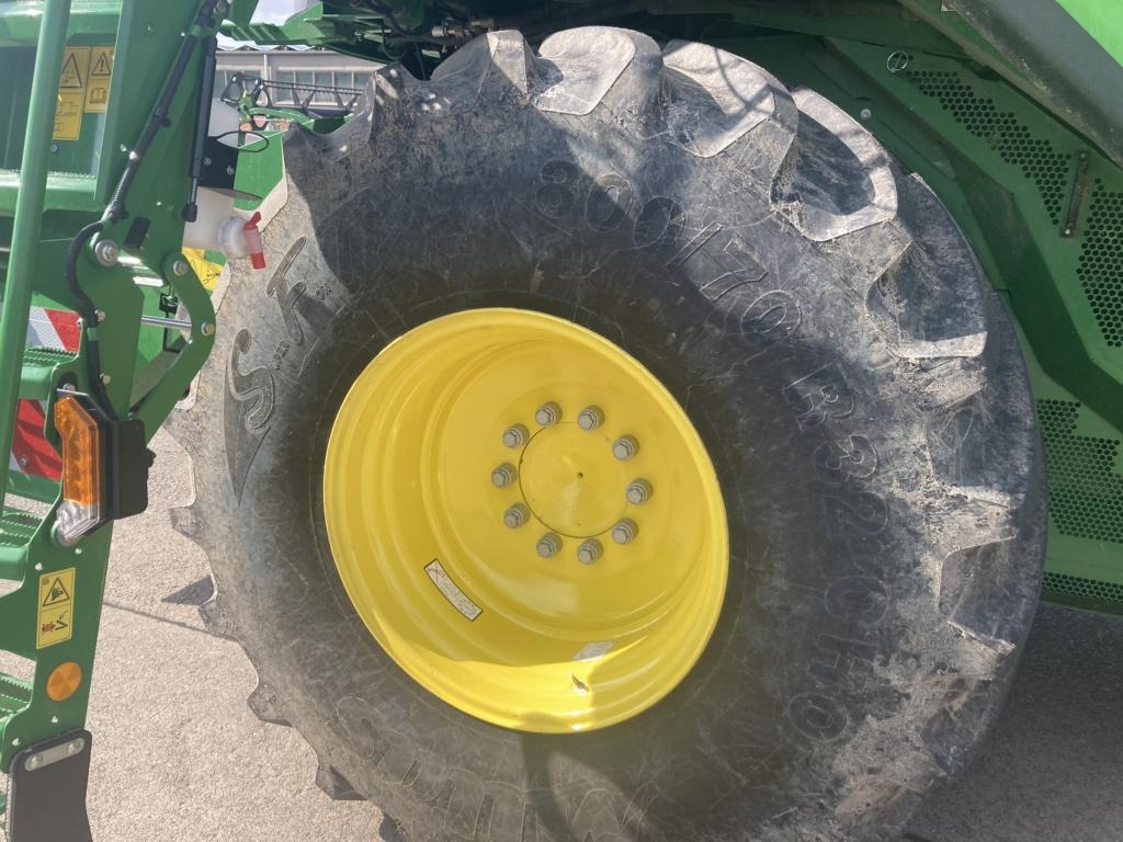 John Deere T5 700 MY25 - حصادة: صورة 3 John Deere T5 700 MY25 - حصادة: صورة 3