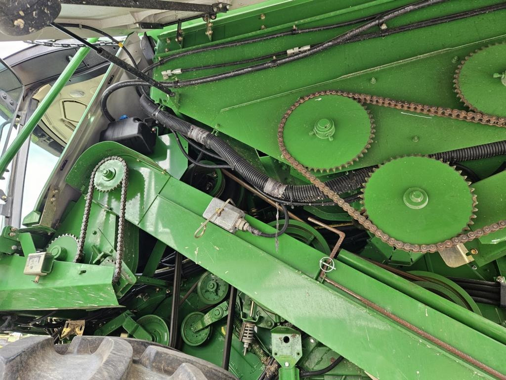 حصادة John Deere T560I: صورة 26