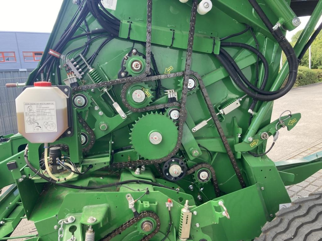 John Deere V461M - PAKET FÜR RUNDBALLENPR - آلة لف بالات: صورة 3 John Deere V461M - PAKET FÜR RUNDBALLENPR - آلة لف بالات: صورة 3