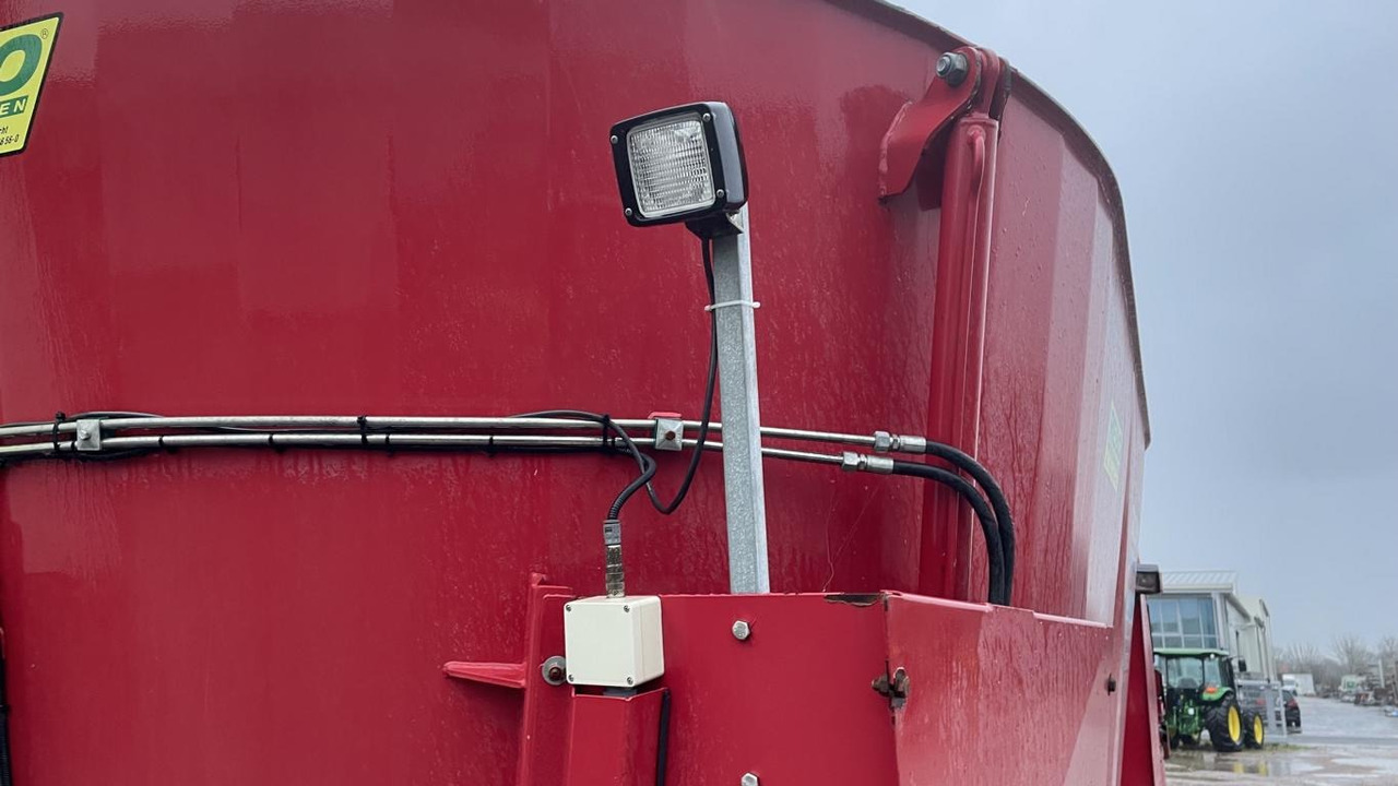 Mayer VM-16 SELBSTFAHRER - عربة خلط الأعلاف: صورة 3 Mayer VM-16 SELBSTFAHRER - عربة خلط الأعلاف: صورة 3