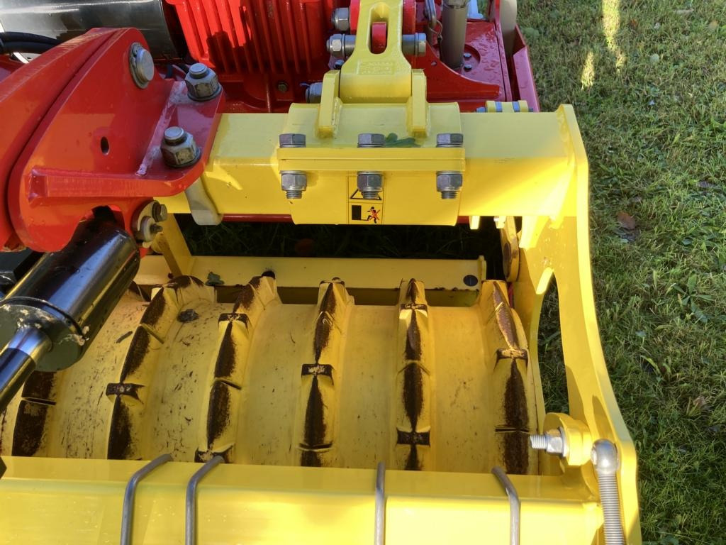 Pöttinger LION 403 C - مسفلة تمهيد التربة: صورة 5 Pöttinger LION 403 C - مسفلة تمهيد التربة: صورة 5