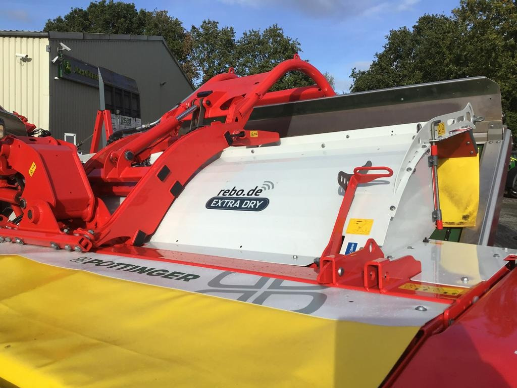 Pöttinger NOVACAT V 10000 ED CL - جزازة العشب: صورة 4 Pöttinger NOVACAT V 10000 ED CL - جزازة العشب: صورة 4