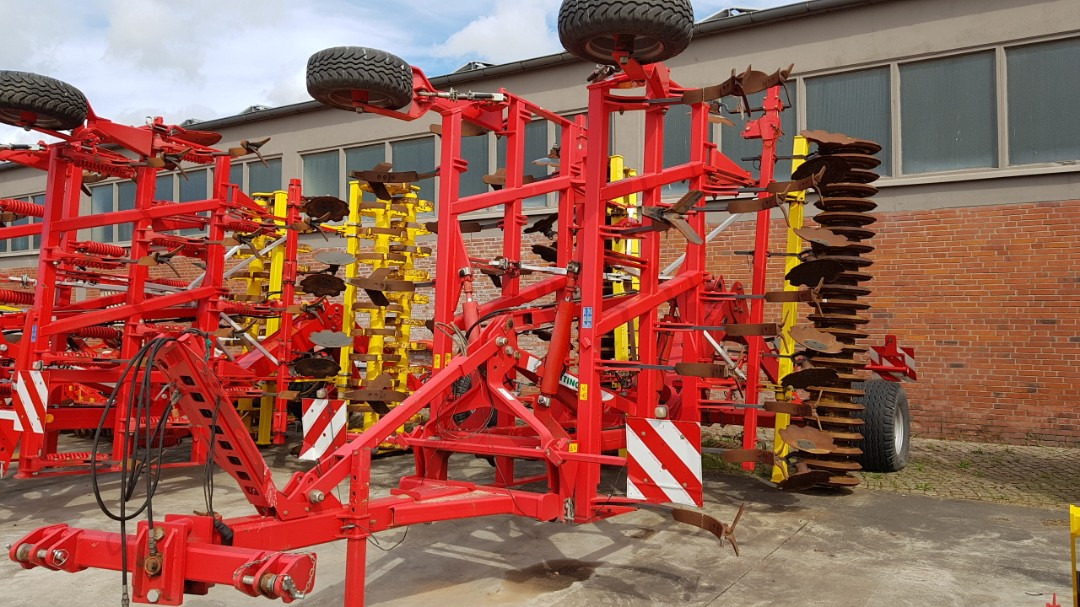 Pöttinger SYNKRO 6030 T - آلة حراثة: صورة 1 Pöttinger SYNKRO 6030 T - آلة حراثة: صورة 1