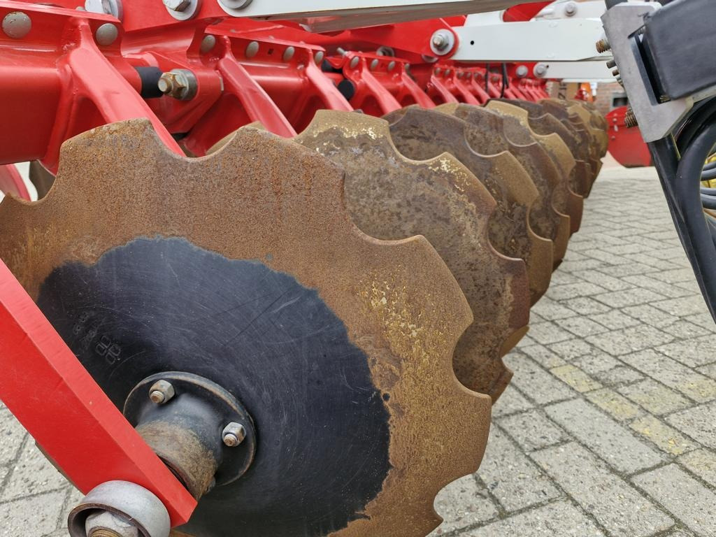 Pöttinger TERRADISC 4001 K - مسفلة قرصية: صورة 4 Pöttinger TERRADISC 4001 K - مسفلة قرصية: صورة 4