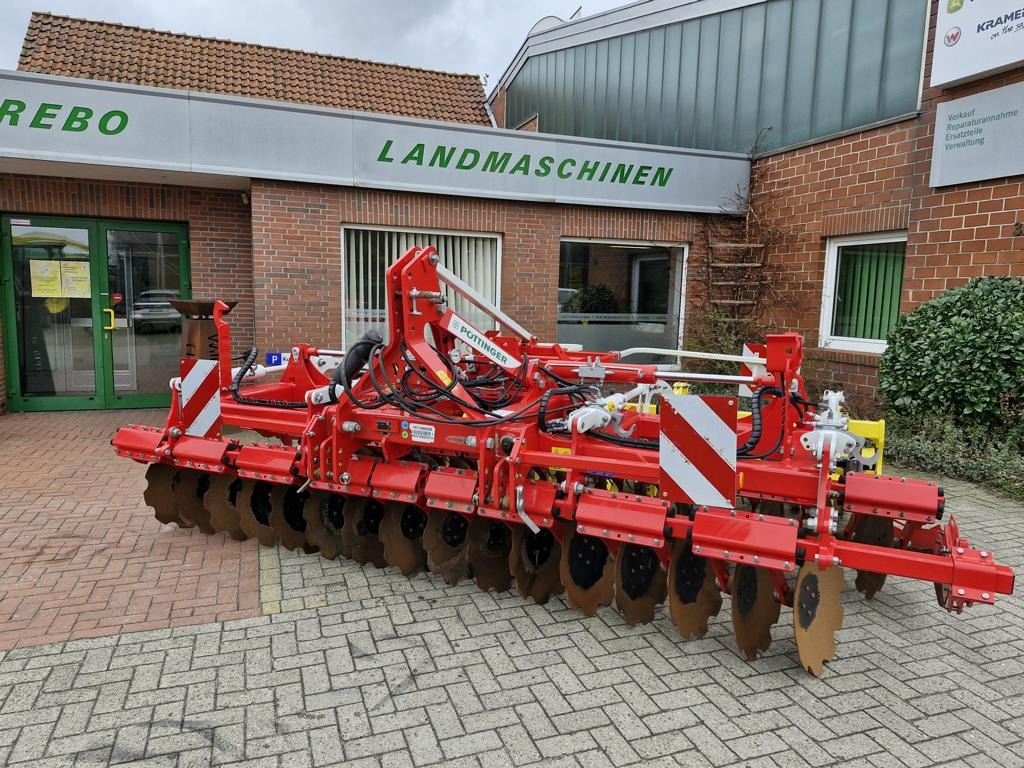 Pöttinger TERRADISC 4001 K - مسفلة قرصية: صورة 1 Pöttinger TERRADISC 4001 K - مسفلة قرصية: صورة 1