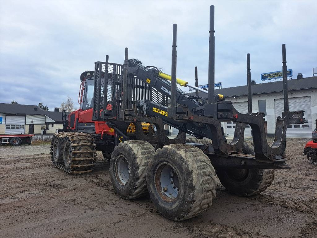 جرار شحن جذوع أشجار الغابات Komatsu 855: صورة 17 جرار شحن جذوع أشجار الغابات Komatsu 855: صورة 17