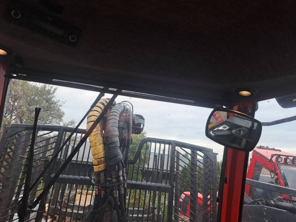 Komatsu 855 - جرار شحن جذوع أشجار الغابات: صورة 5 Komatsu 855 - جرار شحن جذوع أشجار الغابات: صورة 5